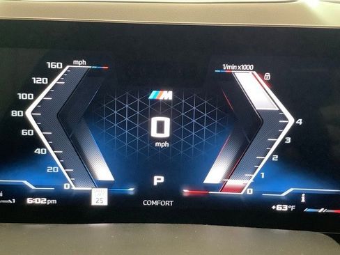 New 2026 BMW X7 M60i image 16