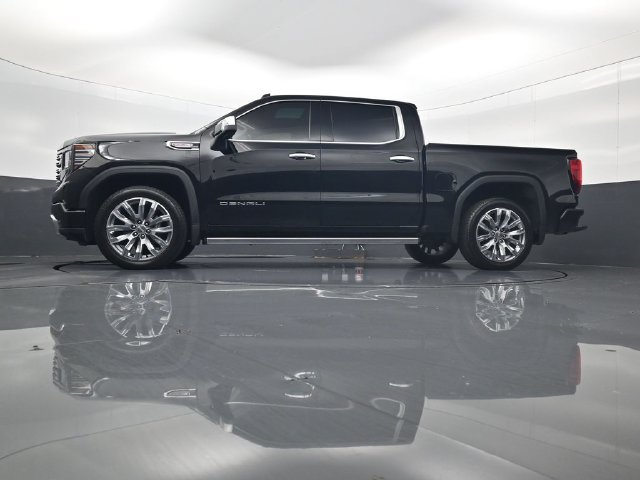 Used 2024 GMC Sierra 1500 Denali AWD/4WD image 28