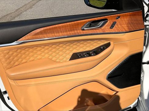 Certified 2025 Jeep Grand Cherokee L Summit image 29