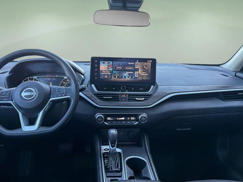 Certified 2025 Nissan Altima 2.5 SV w/ SV Special Edition Package image 17