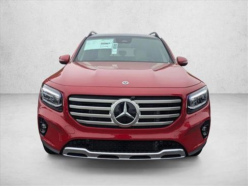 New 2026 Mercedes-Benz GLB 250 4MATIC image 6