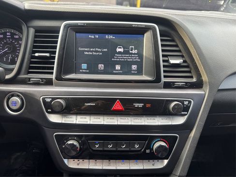 Used 2018 Hyundai Sonata SEL FWD image 11