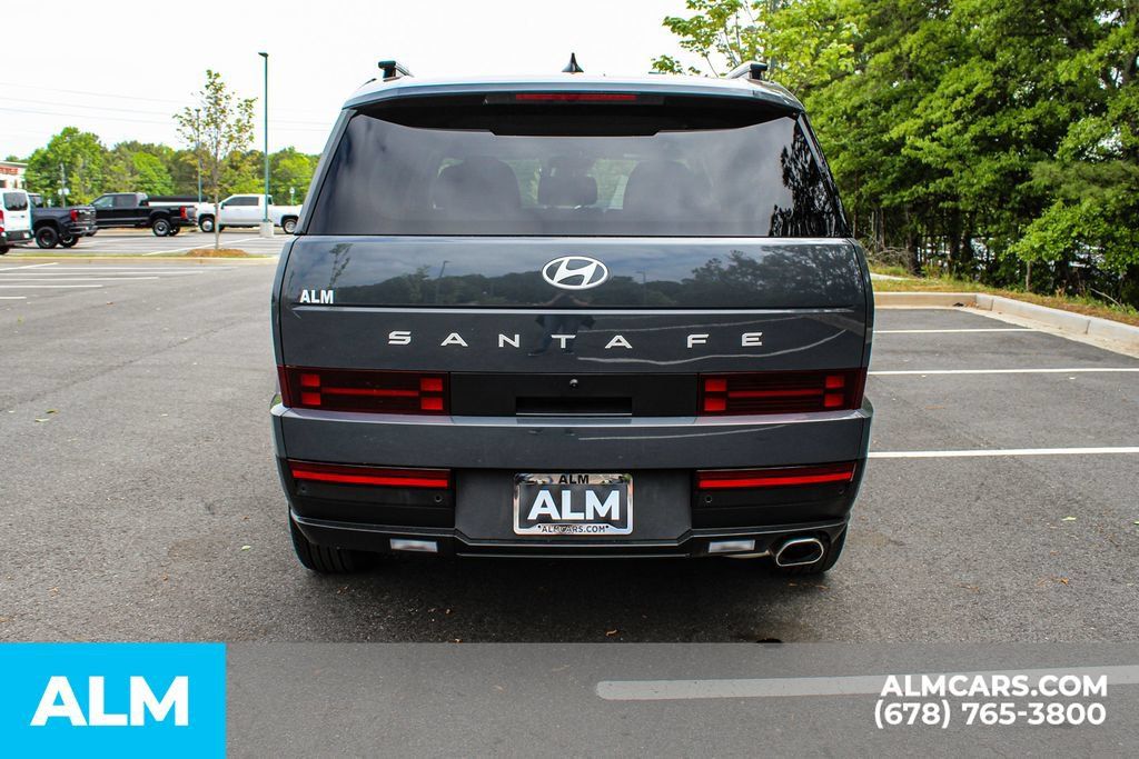 Used 2026 Hyundai Santa Fe SEL FWD image 10