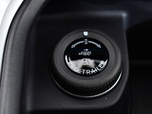 New 2026 Ford Expedition Max Platinum image 31