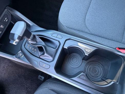 Certified 2025 Kia K4 FWD image 31