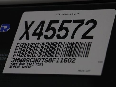 New 2025 BMW 330i xDrive Sedan w/ M Sport Package image 24