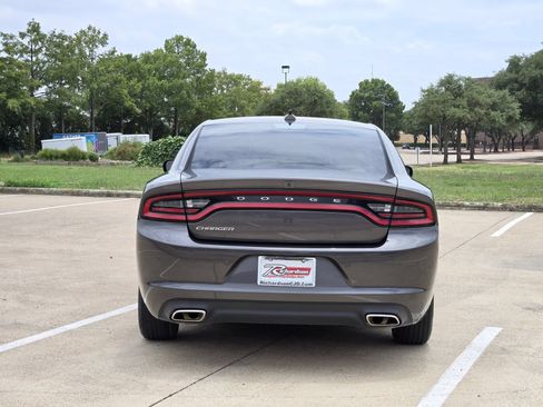 Used 2023 Dodge Charger SXT RWD image 6