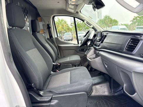 Used 2025 Ford Transit 250 Low Roof w/ Exterior Upgrade Package RWD image 23