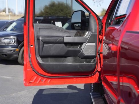 Used 2024 Ford F250 Lariat w/ Lariat Ultimate Package image 30