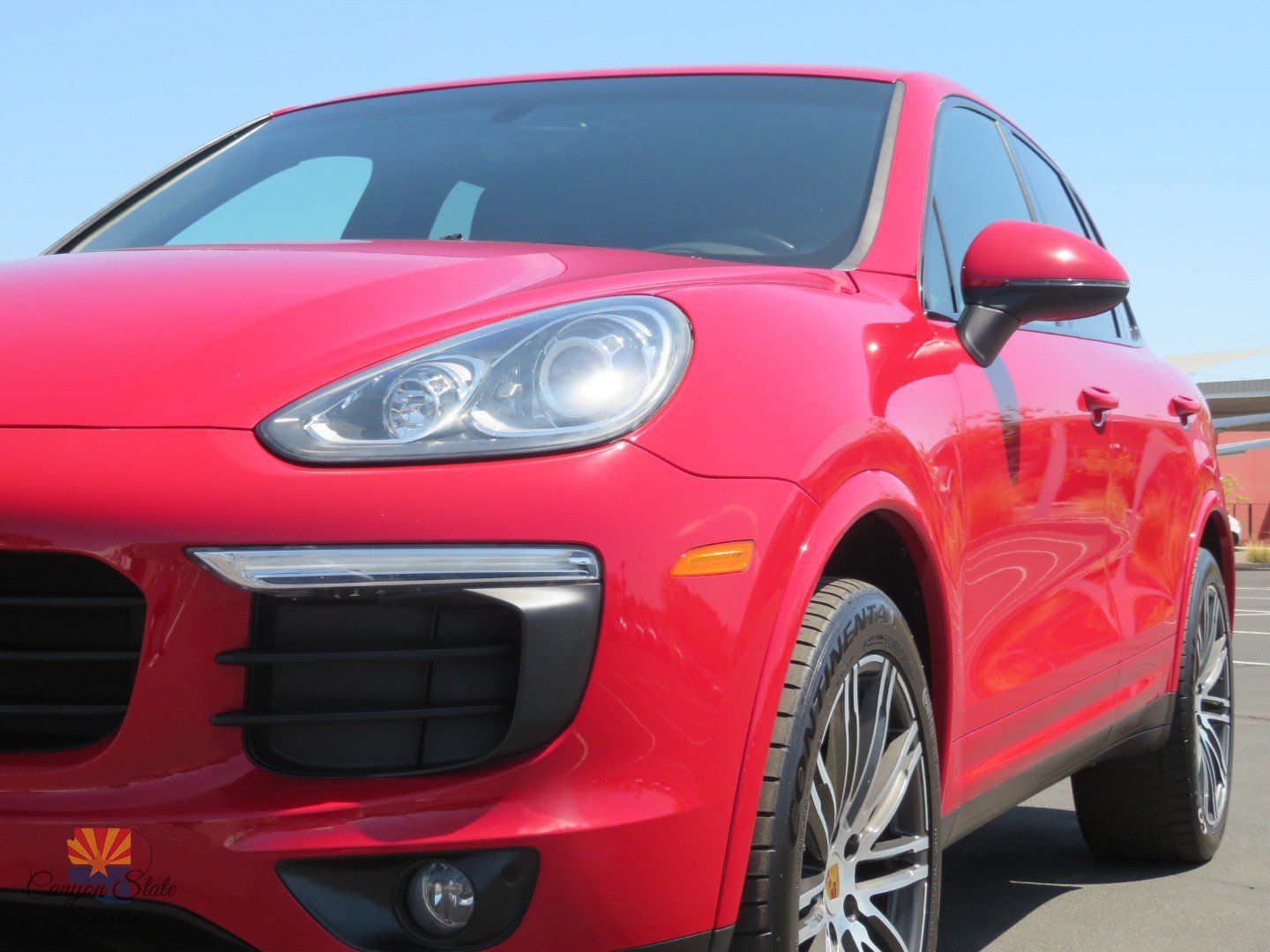 Used 2016 Porsche Cayenne w/ Premium Package AWD/4WD image 21