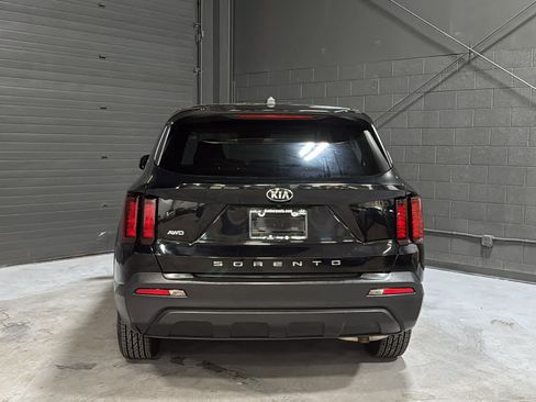 Used 2021 Kia Sorento LX AWD/4WD image 5