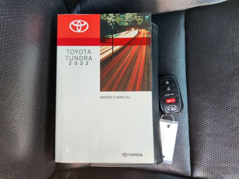 Used 2022 Toyota Tundra Platinum RWD image 41
