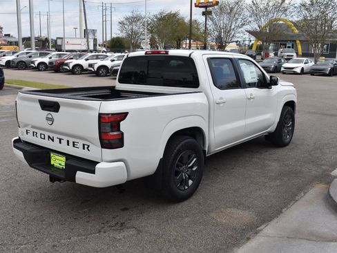 New 2026 Nissan Frontier SV w/ SV Convenience Package image 14