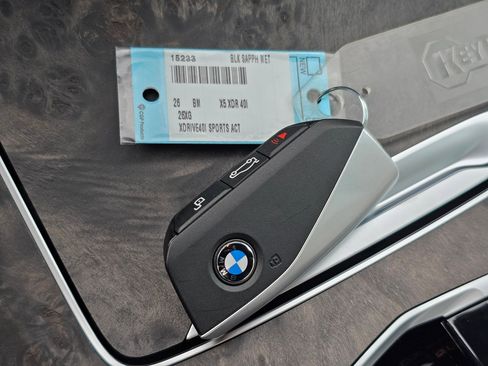 New 2026 BMW X5 xDrive40i w/ Executive Package image 32