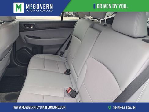 Used 2019 Subaru Outback 2.5i Limited AWD/4WD image 16