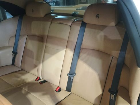 Used 2013 Rolls-Royce Ghost image 39