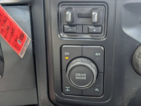 New 2025 Ford F350 XL AWD/4WD image 19