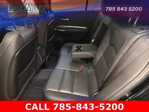 Used 2024 Cadillac XT4 Premium Luxury image 16