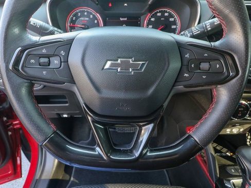 Certified 2021 Chevrolet TrailBlazer RS w/ Technology Package image 17