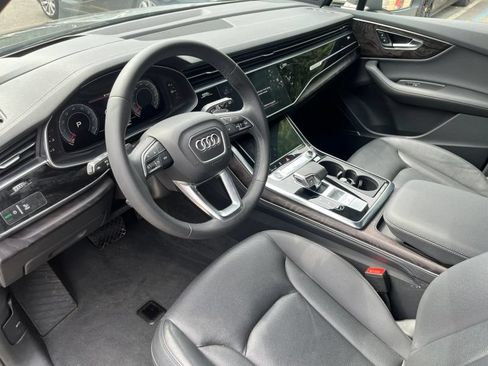 Used 2023 Audi Q7 3.0T Prestige AWD/4WD image 10