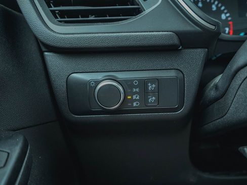 Used 2022 Ford Escape SE image 14