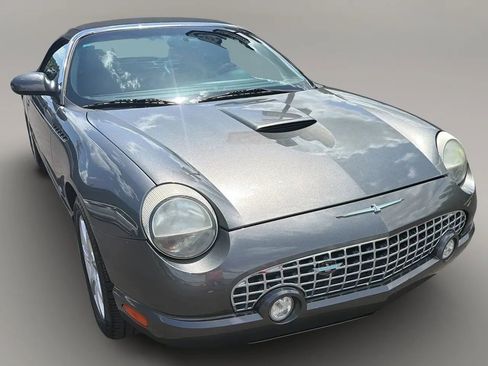 Used 2003 Ford Thunderbird RWD image 8