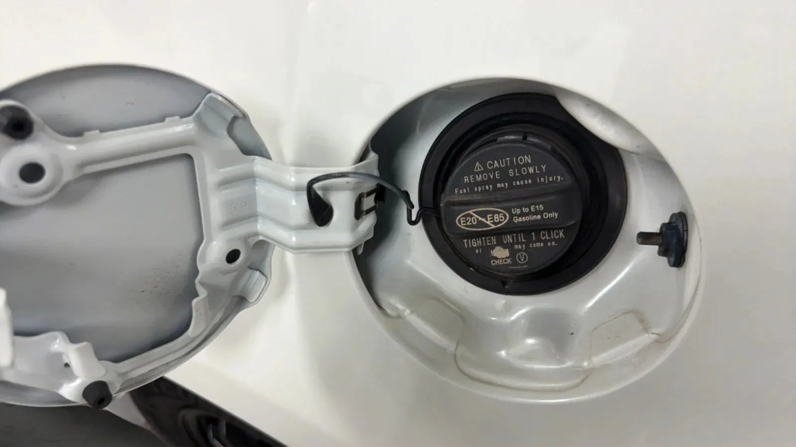 Used 2015 Toyota Prius Two FWD image 28