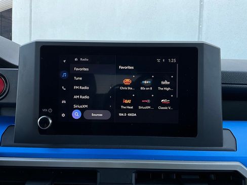 Used 2025 Toyota Tacoma TRD Off-Road image 30