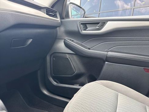 Used 2022 Ford Escape S FWD image 19
