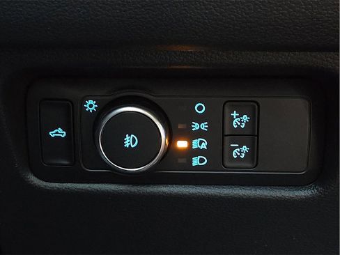 New 2025 Ford Ranger XLT w/ FX4 Off-Road Package image 17