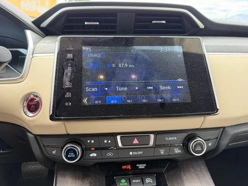 Used 2020 Honda Clarity Plug-In Hybrid image 14