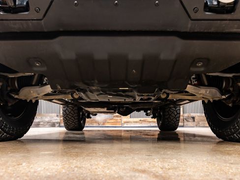 Used 2023 Ford Bronco Wildtrak image 14