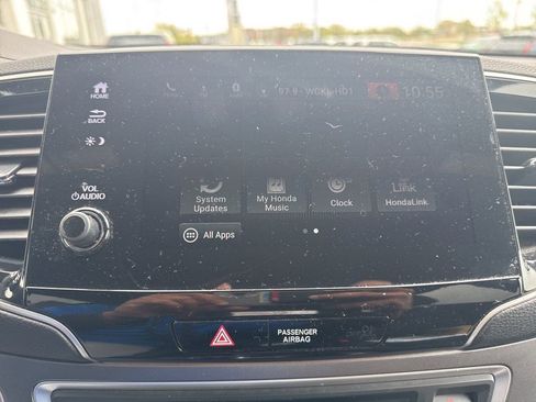 Used 2022 Honda Pilot Sport image 21