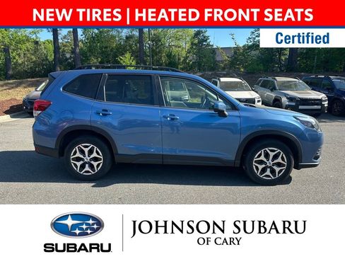 Certified 2023 Subaru Forester Premium AWD/4WD image 3