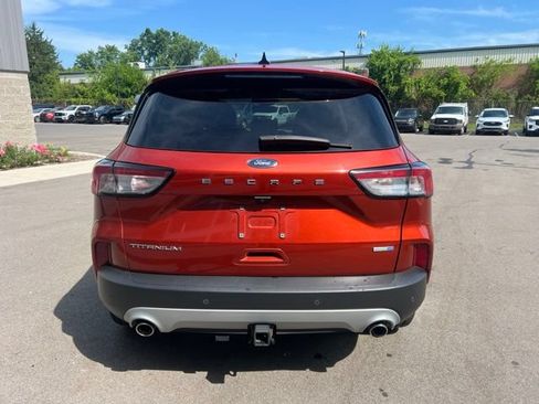 Used 2020 Ford Escape Titanium AWD/4WD image 6