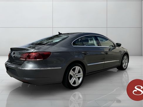 Used 2017 Volkswagen CC Sport image 11