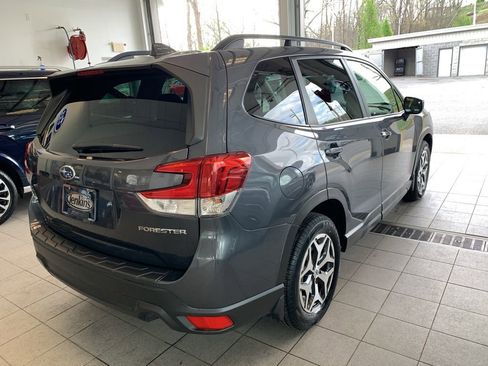 Used 2021 Subaru Forester Premium w/ Popular Package #1 image 18