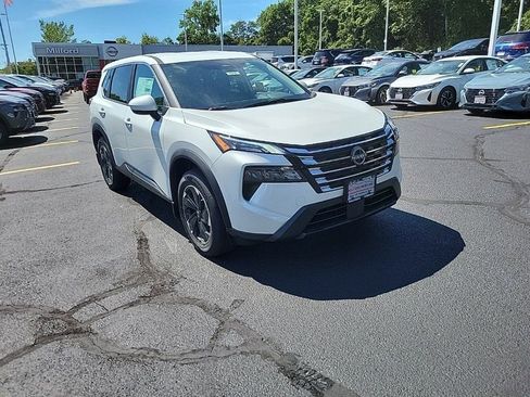 New 2026 Nissan Rogue SV w/ Cold Weather Package image 7