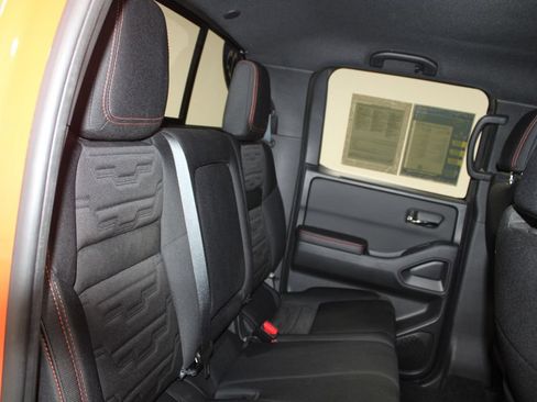 Used 2025 Nissan Frontier PRO-4X w/ Interior Protection Package AWD/4WD image 25