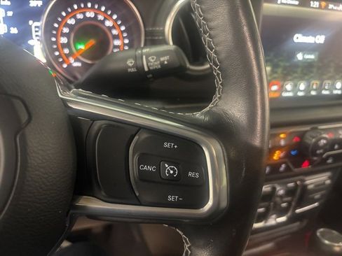 Used 2021 Jeep Gladiator Overland w/ Popular Equipment Package image 18