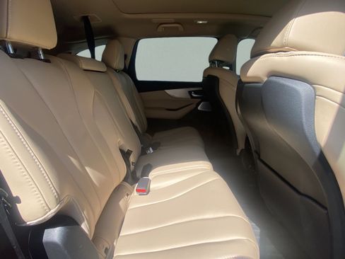 Used 2025 Acura MDX SH-AWD w/ Technology Package image 22