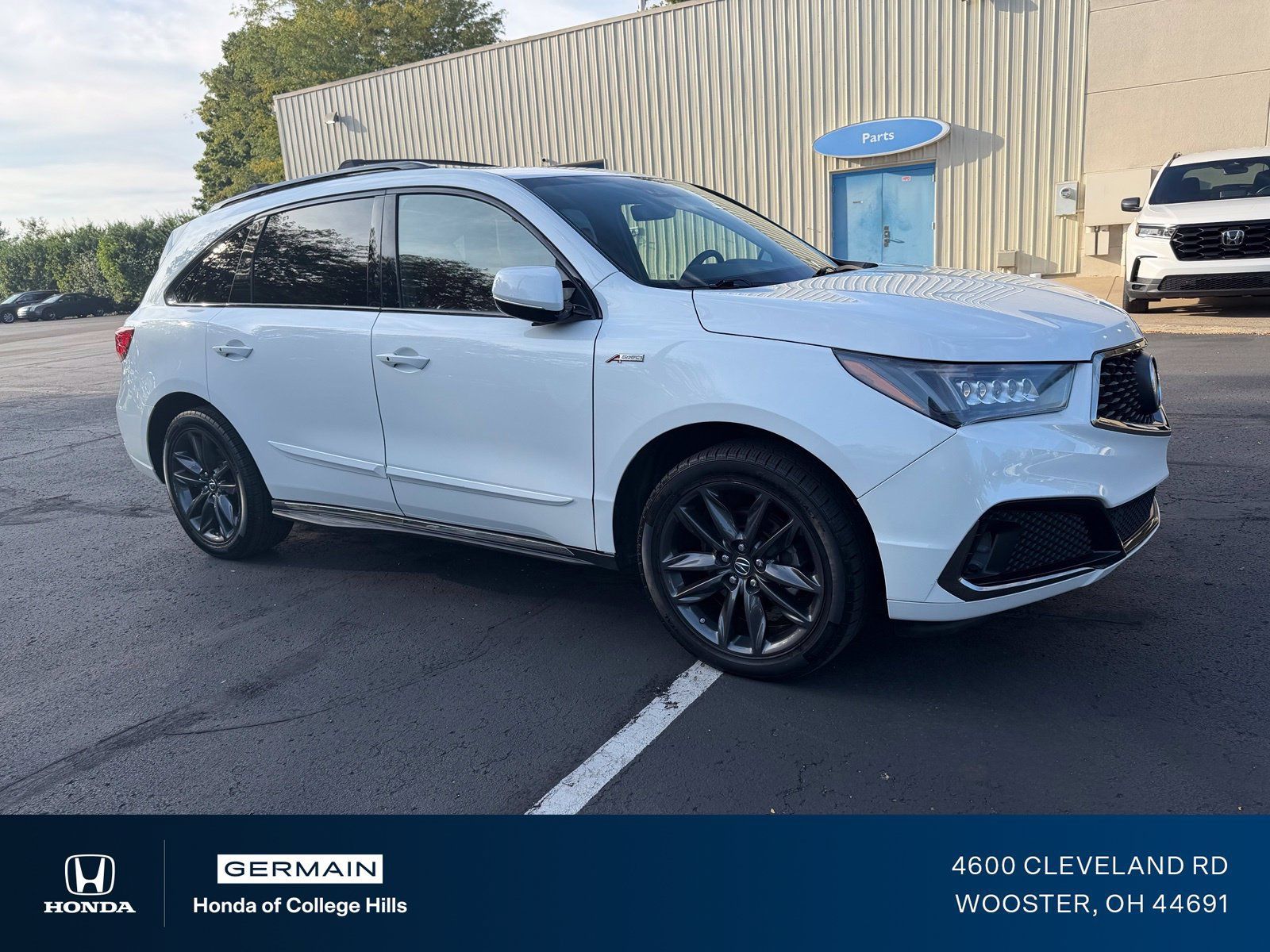 Used 2020 Acura MDX w/ Technology Package AWD/4WD image 3