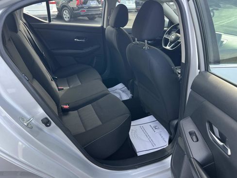 Used 2022 Nissan Sentra SV image 30