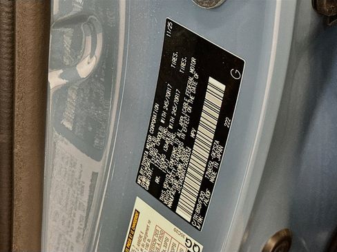 Used 2026 Toyota 4Runner SR5 AWD/4WD image 12