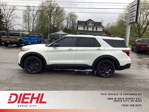 Used 2023 Ford Explorer ST w/ Equipment Group 401A AWD/4WD image 4