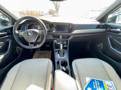 Used 2019 Volkswagen Jetta R-Line w/ R-Line Cold Weather Package image 16