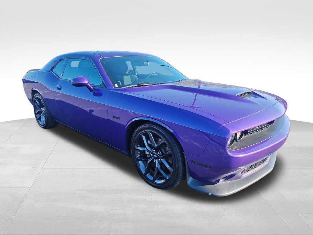 Used 2023 Dodge Challenger R/T w/ Blacktop Package RWD image 7