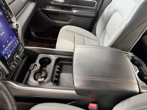 Used 2023 RAM 1500 Big Horn AWD/4WD image 40