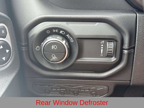 New 2026 Jeep Gladiator Sport AWD/4WD image 17