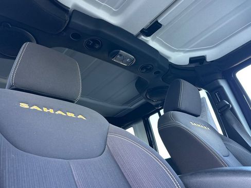 Used 2013 Jeep Wrangler Unlimited Sahara w/ Connectivity Group image 12